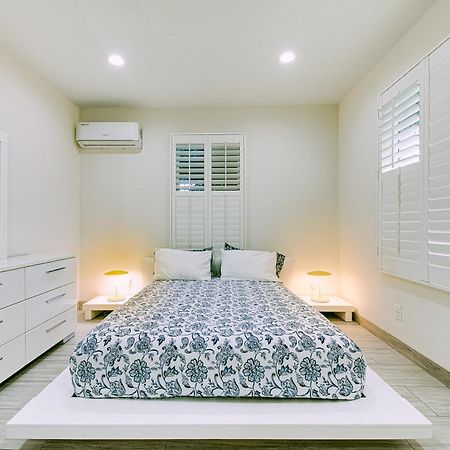 Stylish Modern Home, Ac, Parking & Near Fwys แซนตาแอนา ภายนอก รูปภาพ