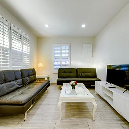 Stylish Modern Home, Ac, Parking & Near Fwys แซนตาแอนา ภายนอก รูปภาพ